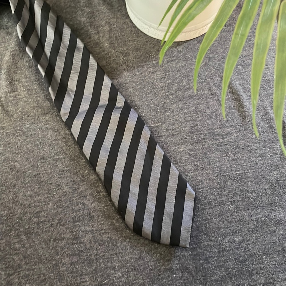 KENNETH COLE Men’s Tie  👔  | Mix & Match - 2 / $10 or 5 / $20